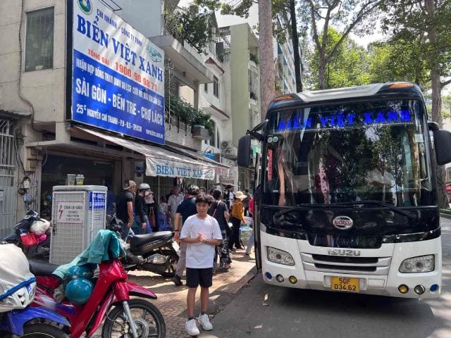 Nhà xe Biển Việt Xanh